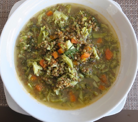 Zuppa di ortaggi e verdure
