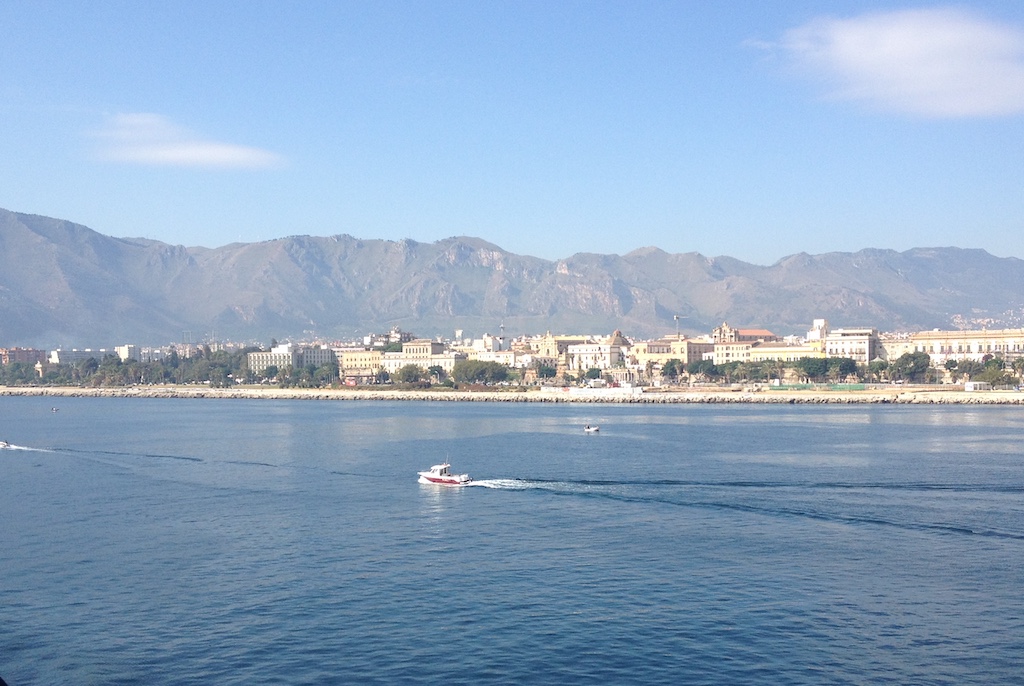 Palermo dal traghetto
